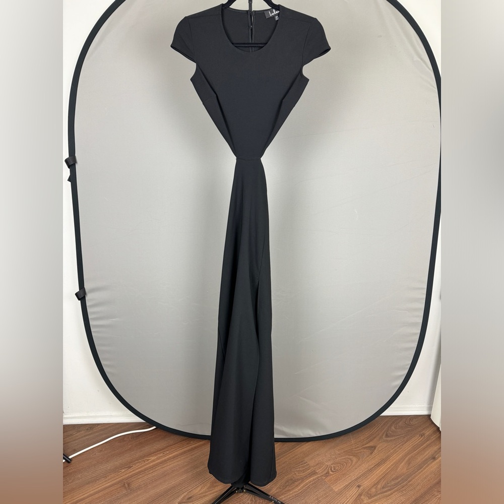 LULUS XS black floor length dress front & back cutout